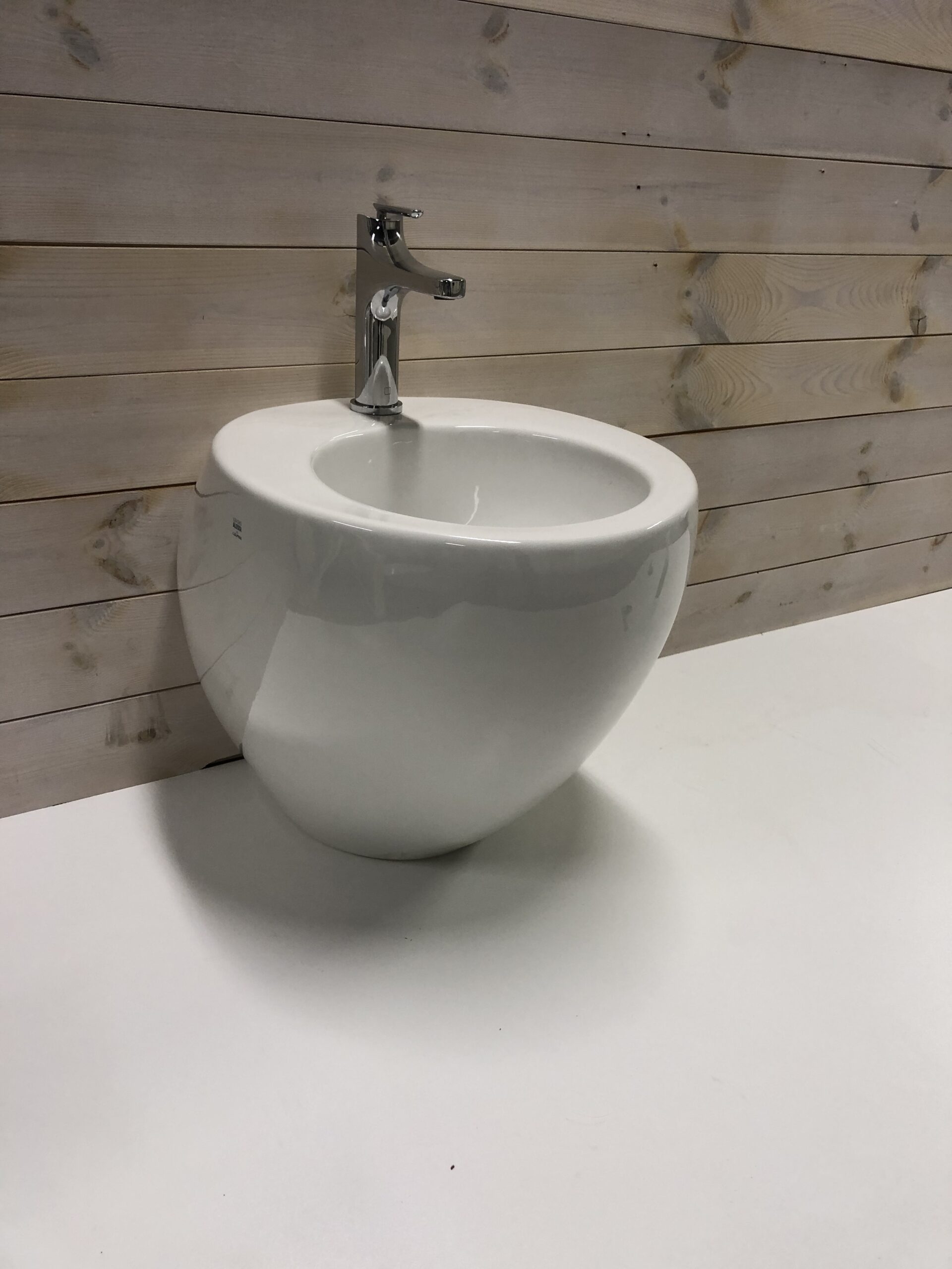 10 Outletprodukt - ILBAGNO ALESSI by Laufen – Exklusiv form & funktion - Bild 1