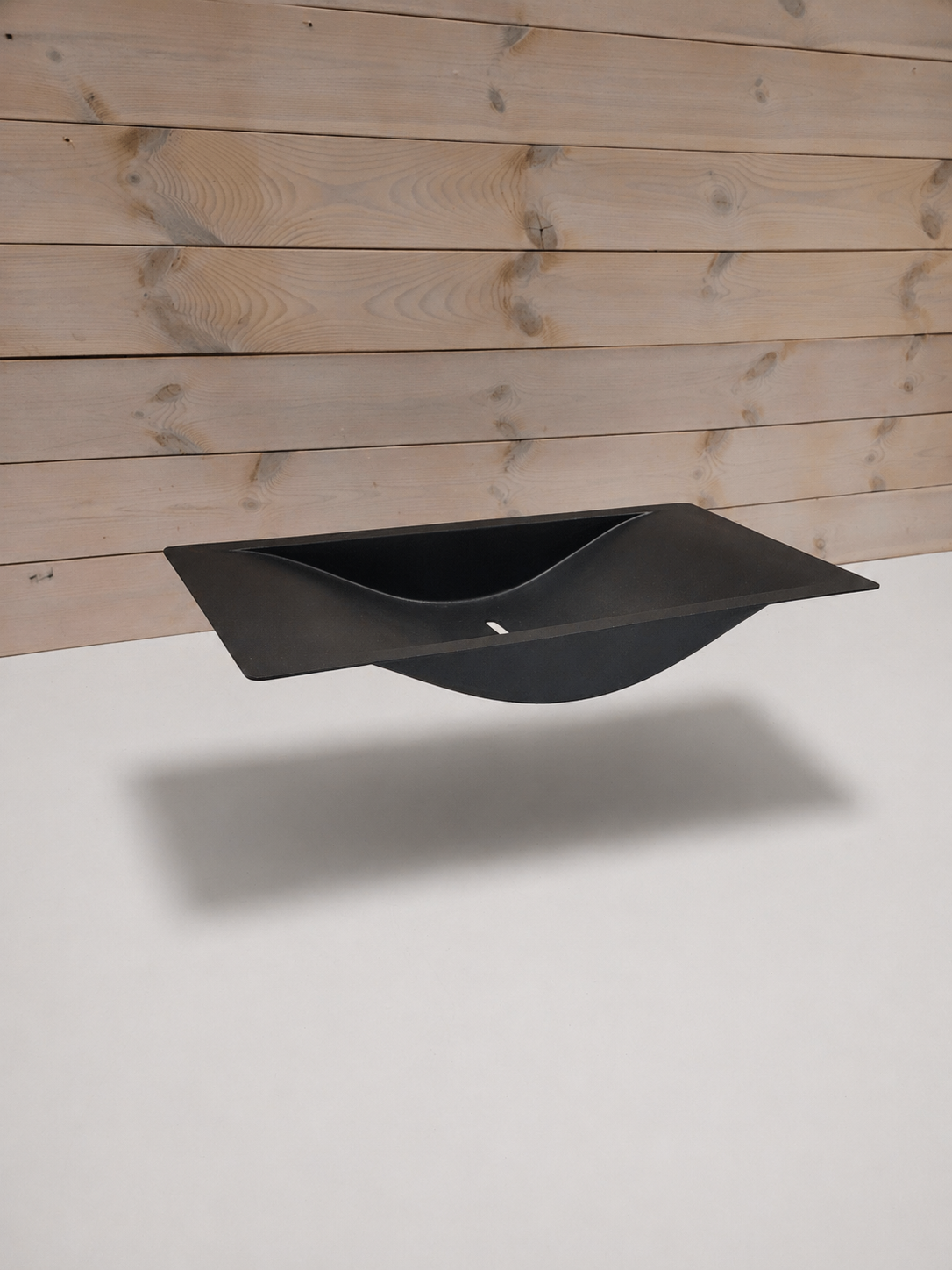 Svart Wave tvättställ i aluminium – Reginox (designklassiker) - Bild 1